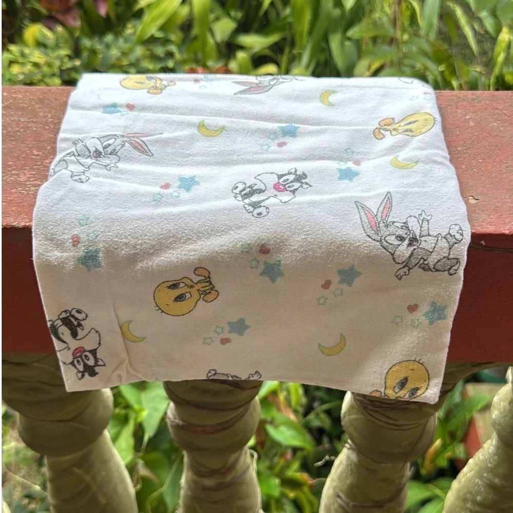 Vintage Baby Looney Tunes Baby Blanket Bugs Bunny Tweety Sylvester 32x25.5